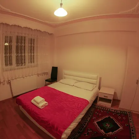 Kandilhouse