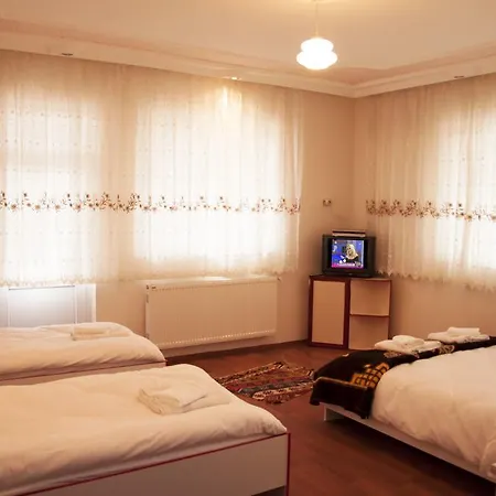 Kandilhouse Hotel