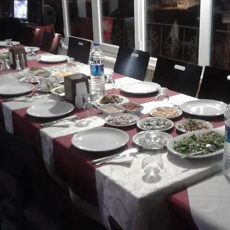 Kandilhouse Hotel *